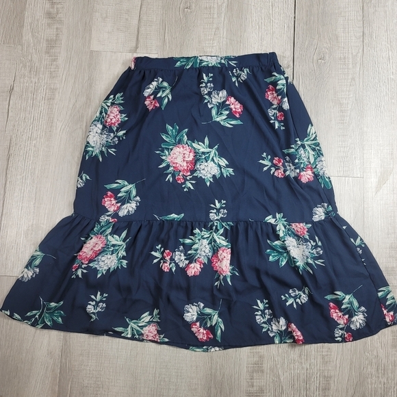 Banana Republic Floral Print Ruffle Midi Skirt - Picture 2 of 8